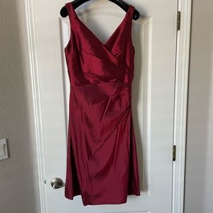 Women’s formal dress/bridesmaids
